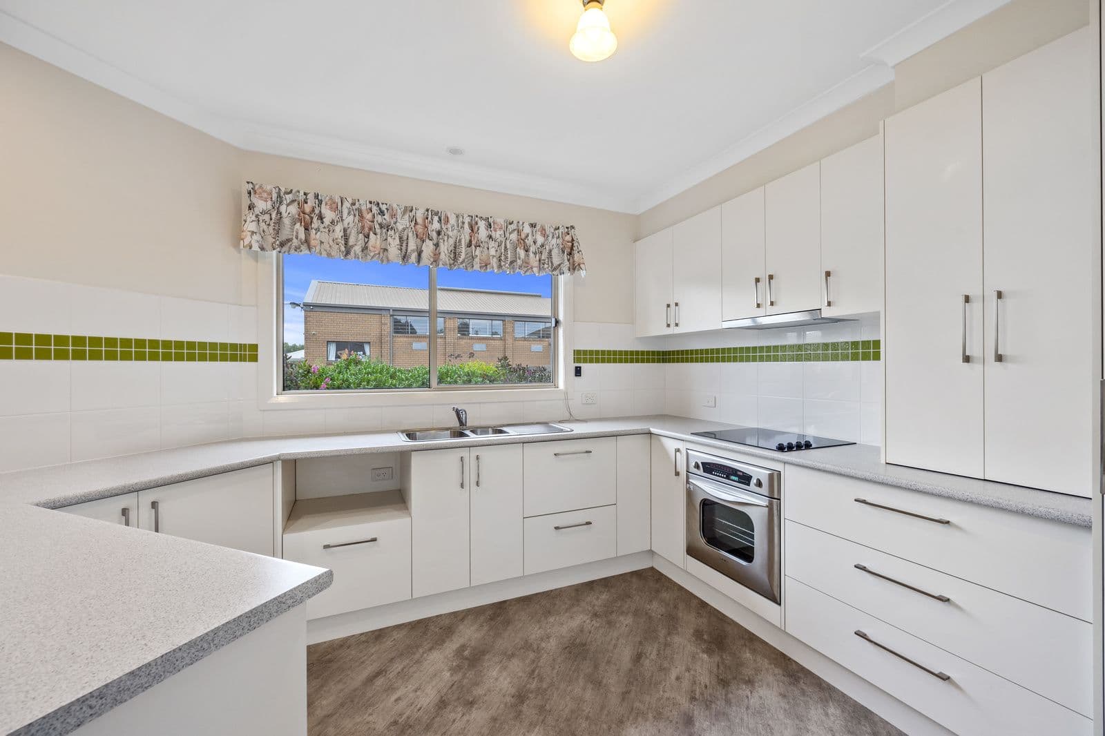 15 Allison Street, Leongatha VIC 3953, Leongatha - Thumbnail 4