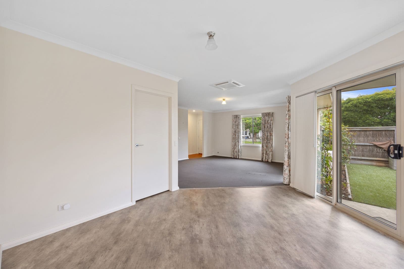 15 Allison Street, Leongatha VIC 3953, Leongatha - Thumbnail 6