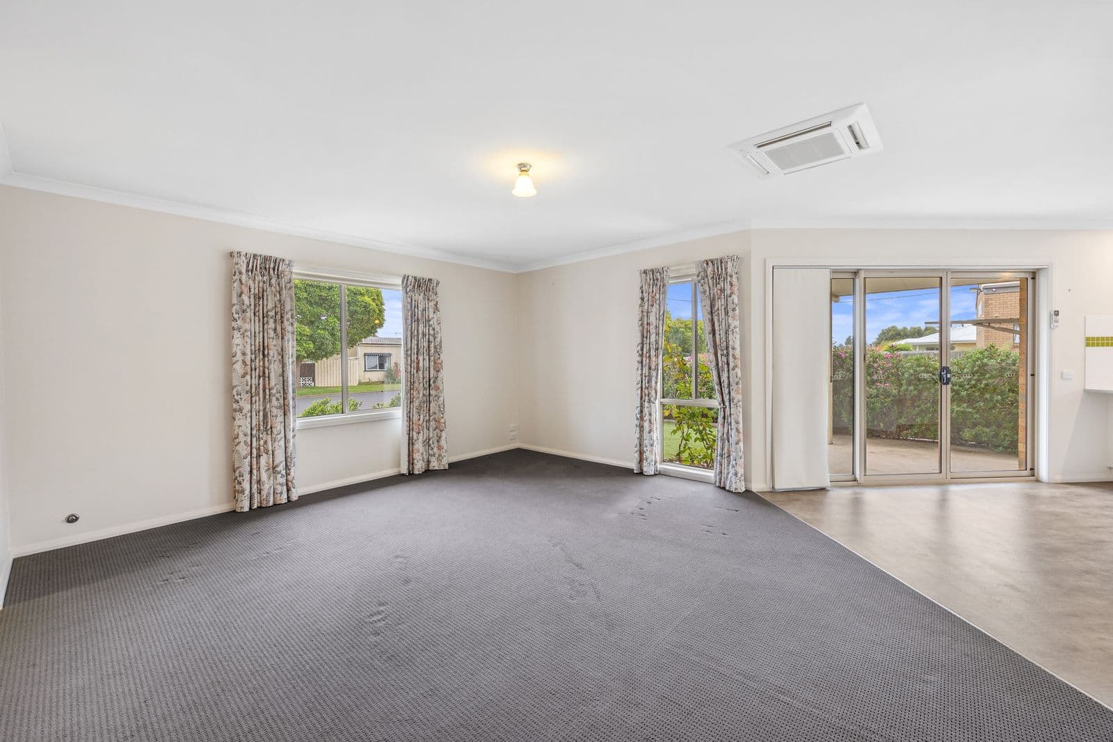 15 Allison Street, Leongatha VIC 3953, Leongatha - Thumbnail 8