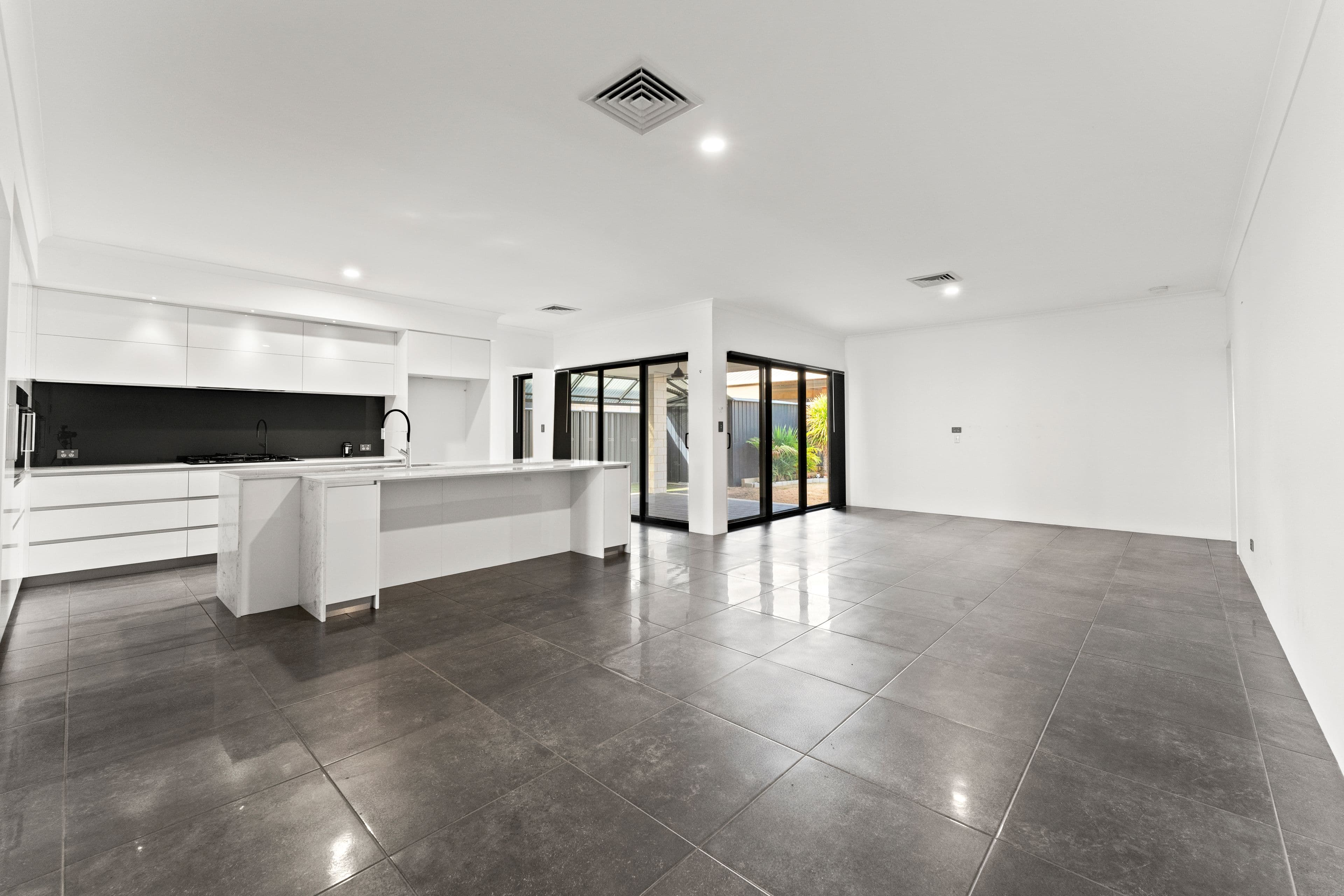 20 Desiree Drive, Baldivis WA 6171, Baldivis - Thumbnail 8