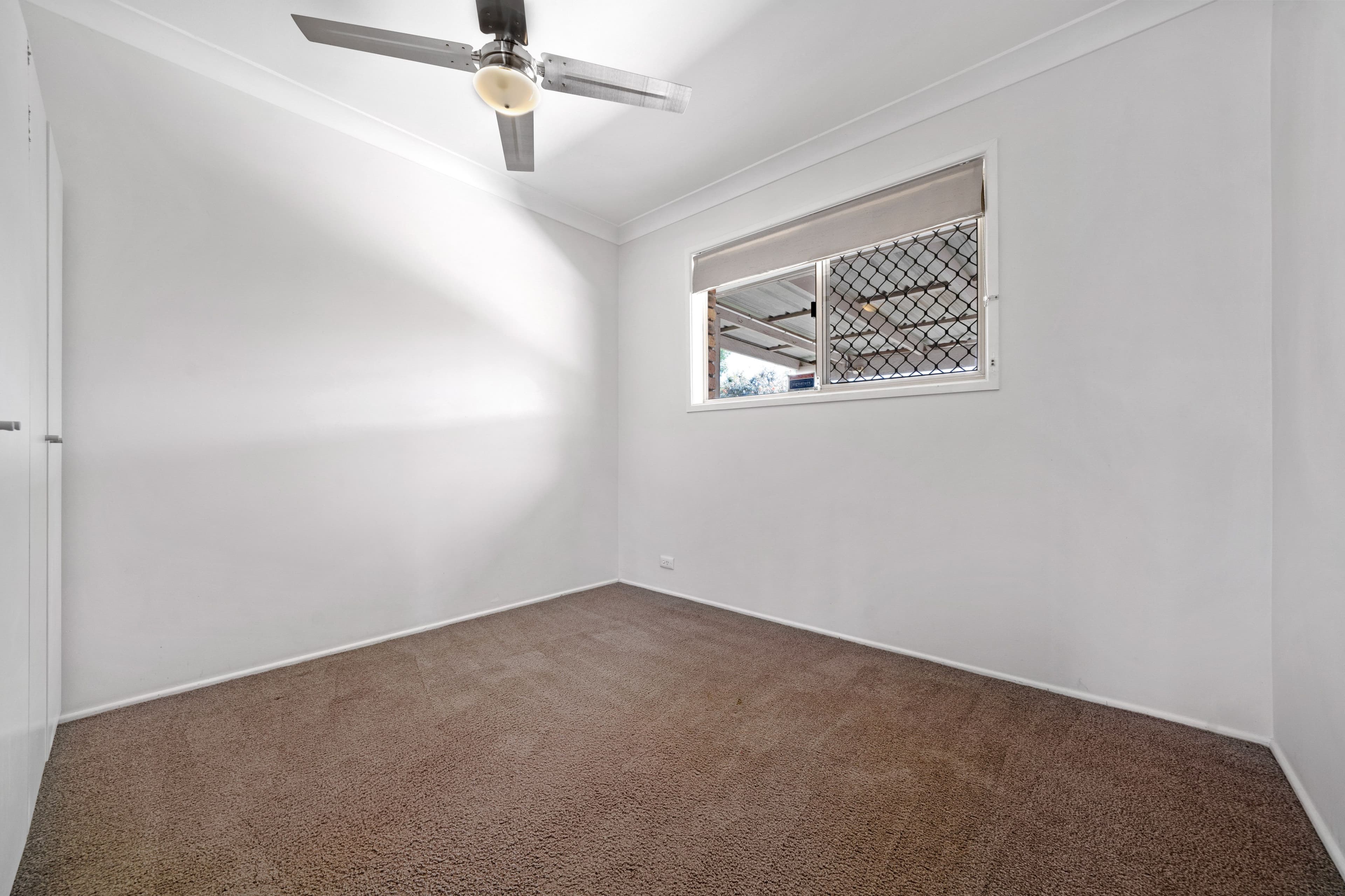 11 Evenwood Street, Daisy Hill QLD 4127, Daisy Hill - Thumbnail 8