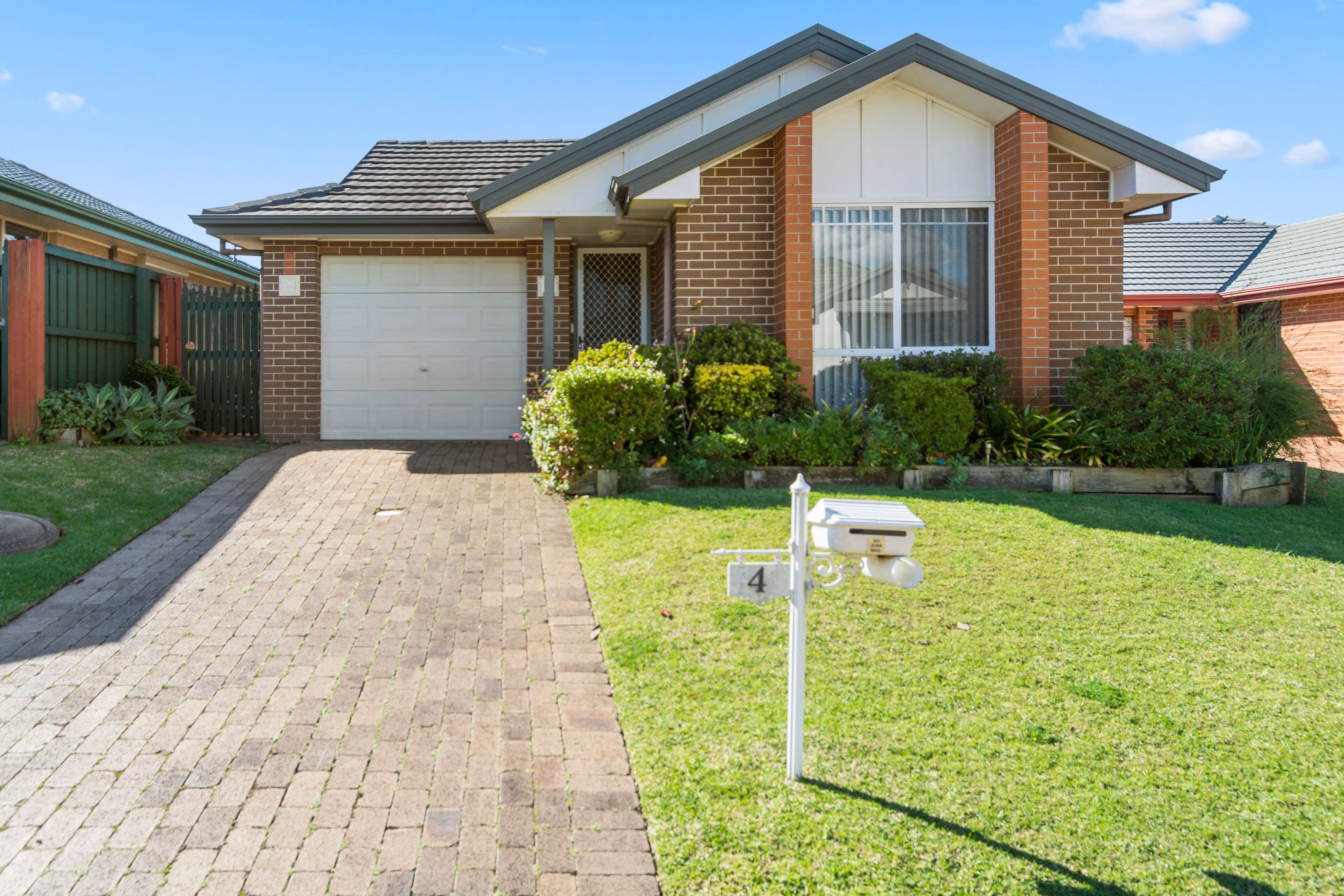 4 Grandiflora Terrace, Woonona NSW 2517, Woonona - Image 1