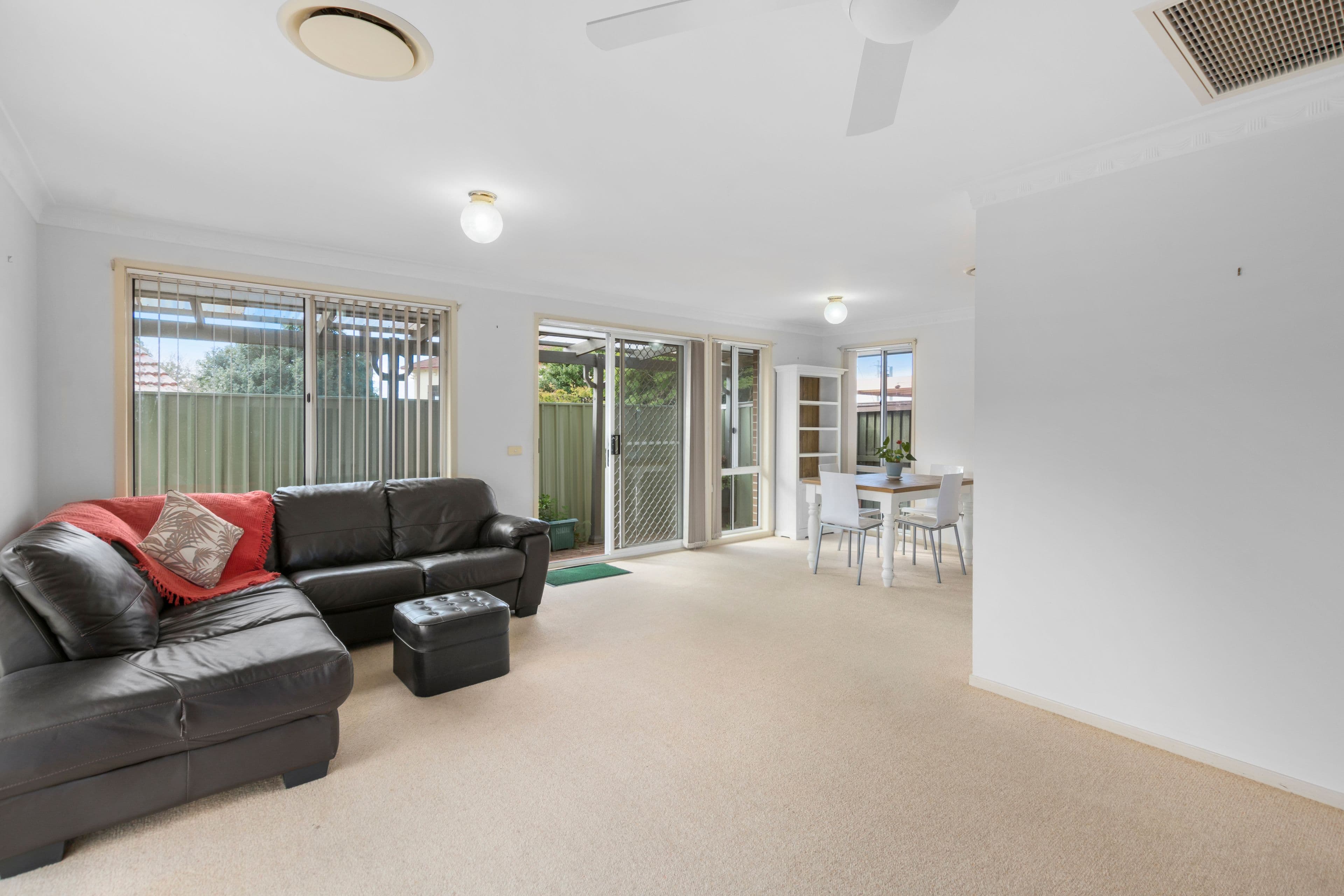4 Grandiflora Terrace, Woonona NSW 2517, Woonona - Thumbnail 2