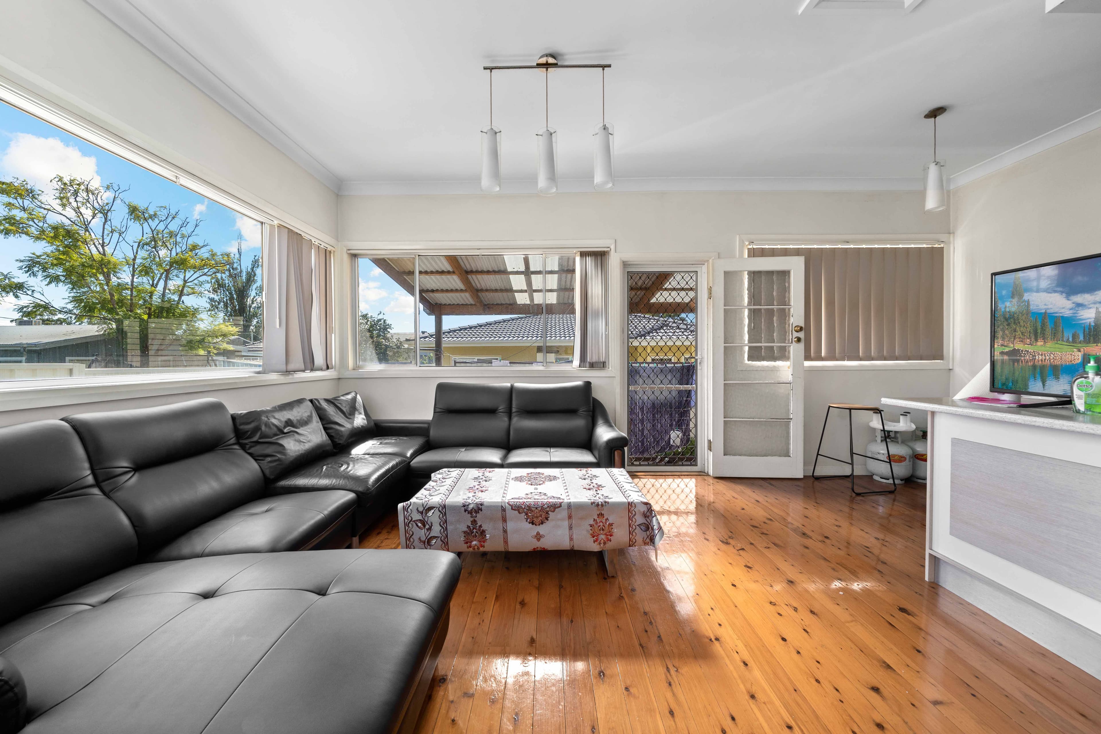 5 Robertson Street,, Merrylands NSW 2160, Merrylands - Thumbnail 3