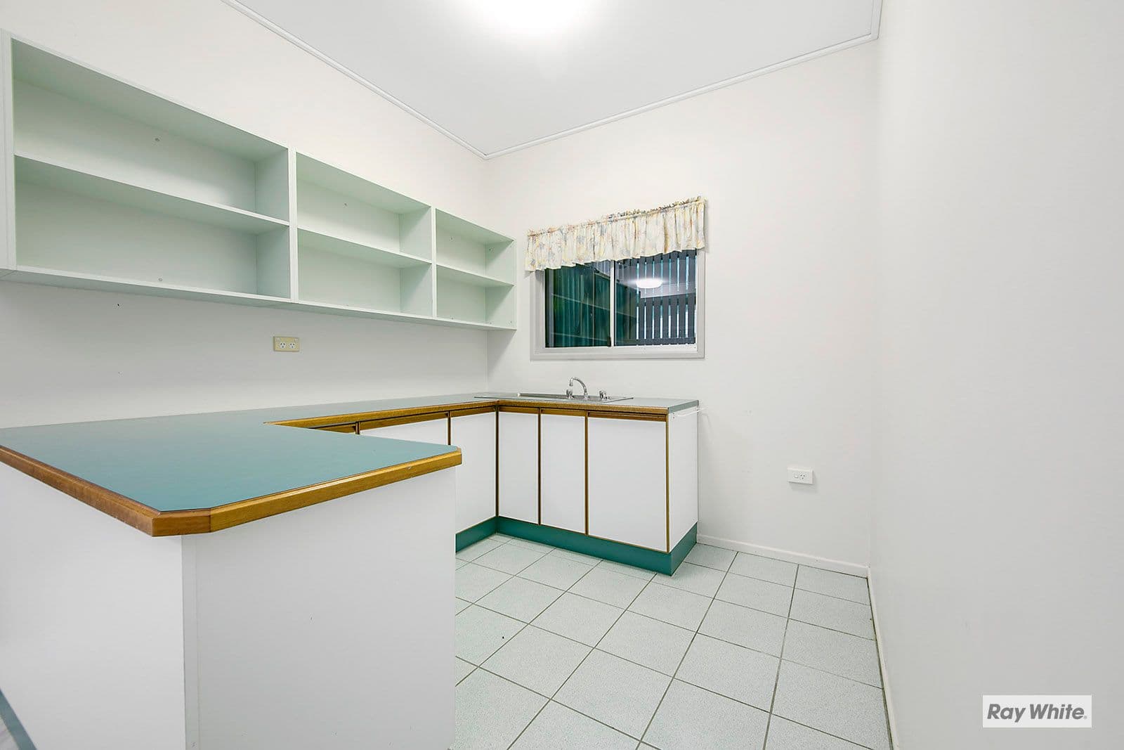 7 Ray Street, Lammermoor QLD 4703, Lammermoor - Thumbnail 6