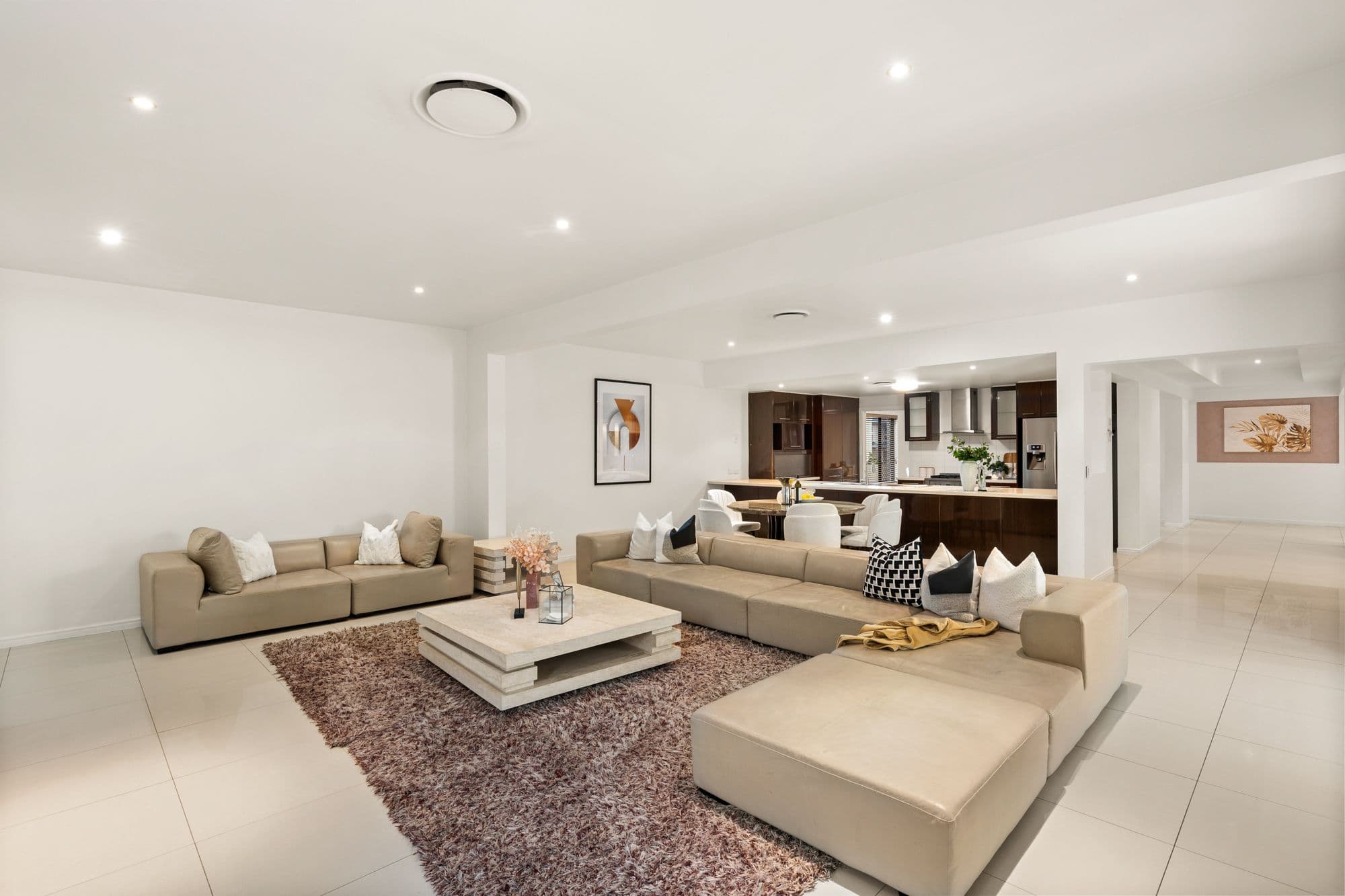 55 Willowleaf Close, Stretton QLD 4116, Stretton - Thumbnail 2