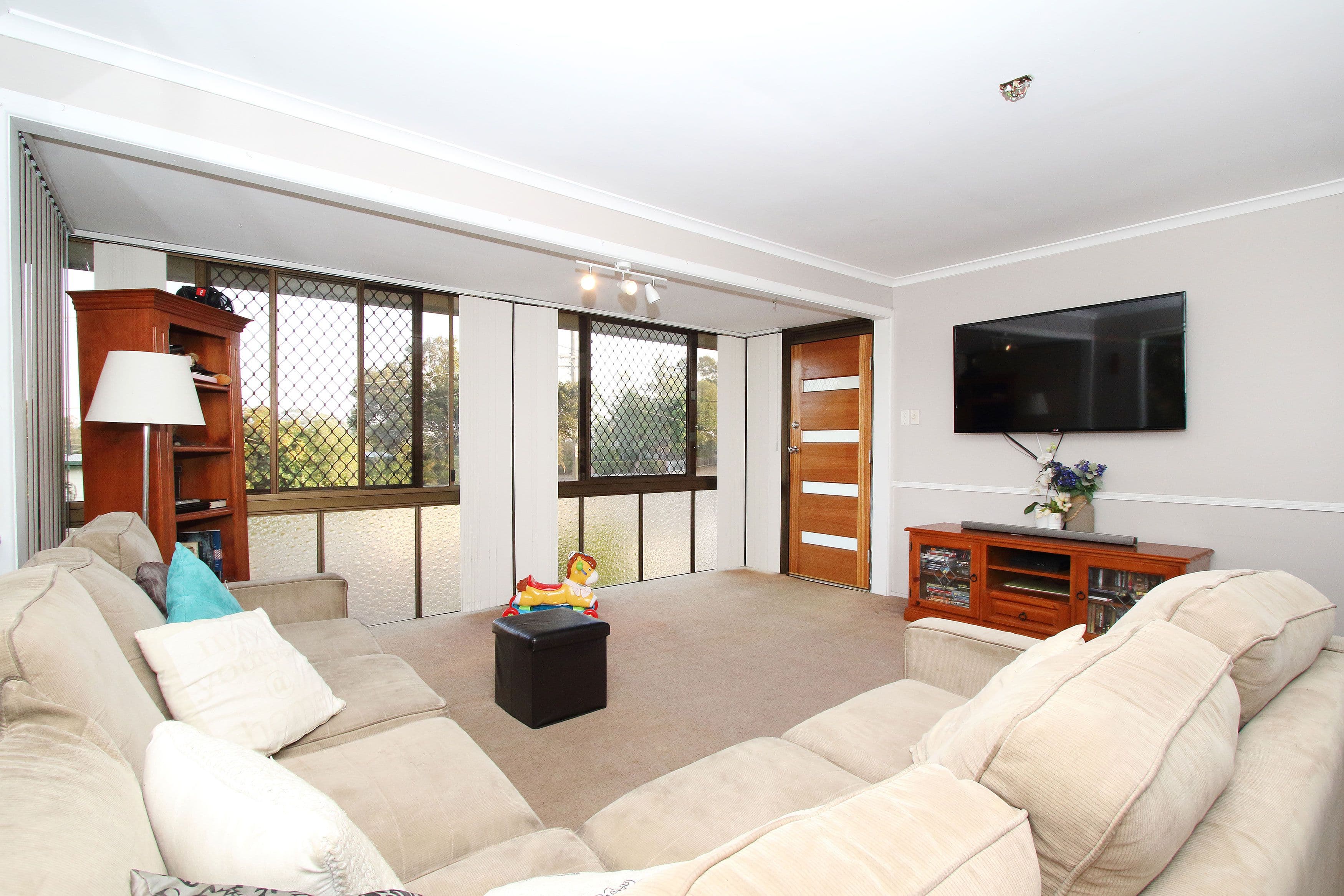 59 Luckie Crescent, Tivoli QLD 4305, Tivoli - Thumbnail 4