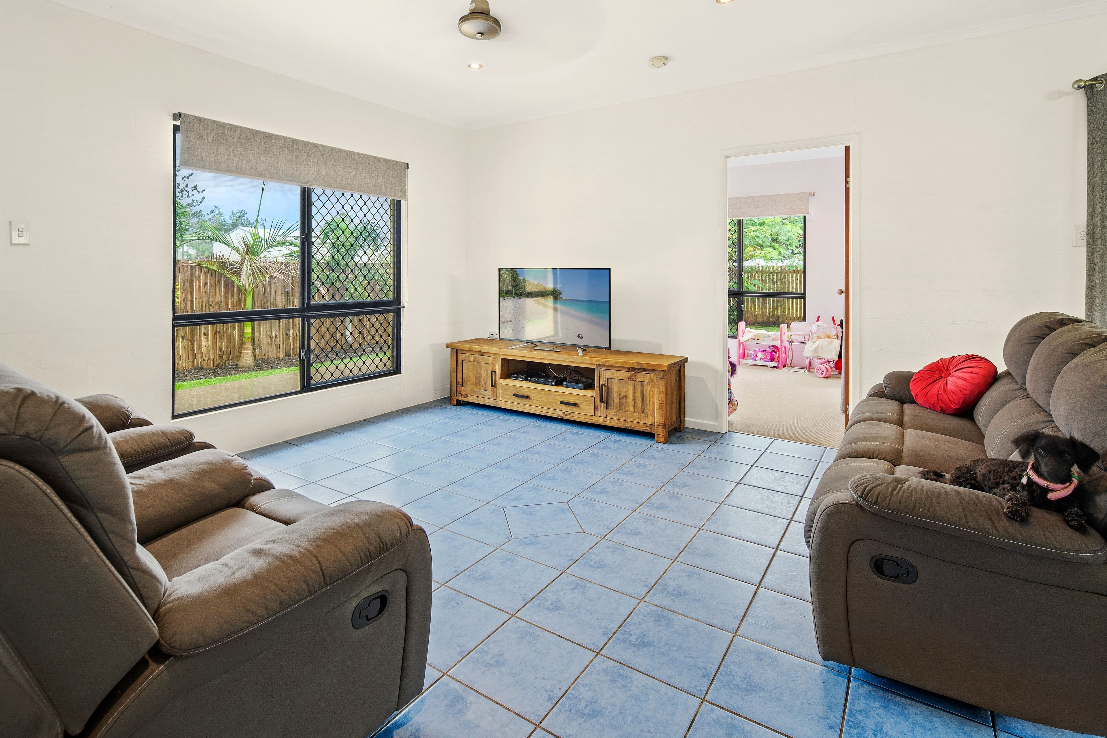 71 Faust Street, Proserpine QLD 4800, Proserpine - Thumbnail 4