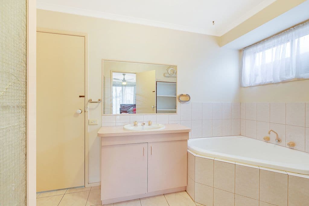 34 Grand Parade, Epping VIC 3076, Epping - Thumbnail 6