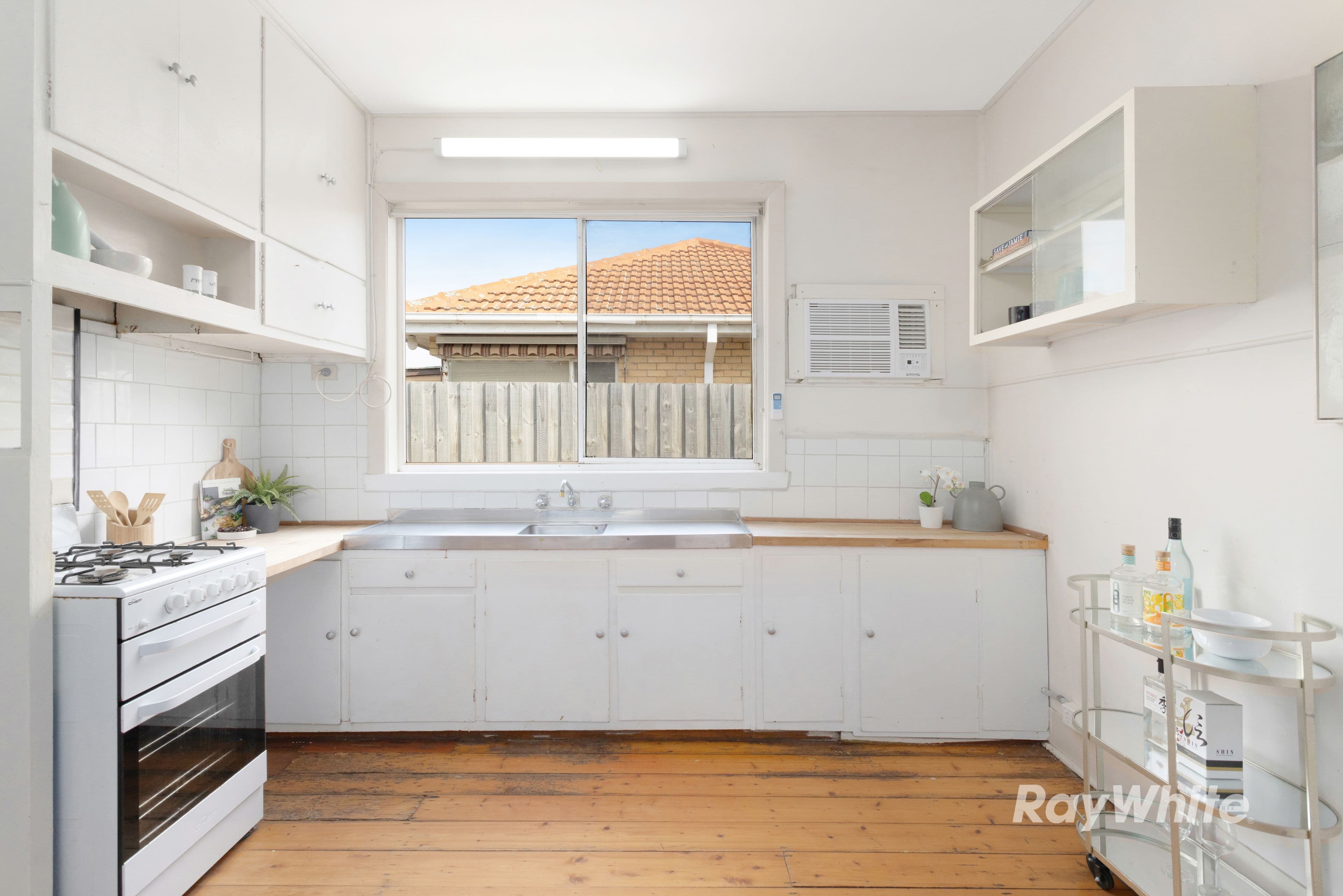 402 Station Street, Bonbeach VIC 3196, Bonbeach - Thumbnail 4