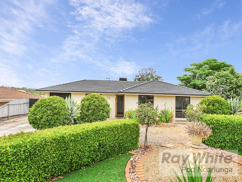36 Heather Drive, Christie Downs SA 5164, Christie Downs - Thumbnail 2