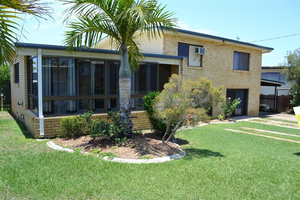 11 Campbell Street, CLINTON QLD 4680, Clinton - Image 1