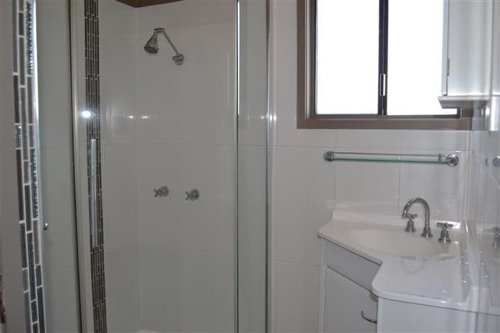 11 Campbell Street, CLINTON QLD 4680, Clinton - Thumbnail 6