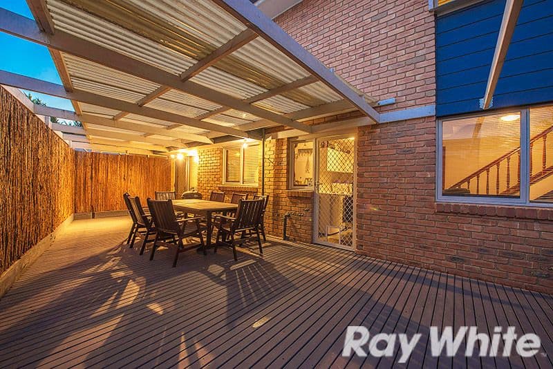 15 Macquarie Court, Cranbourne North VIC 3977, Cranbourne North - Image 1