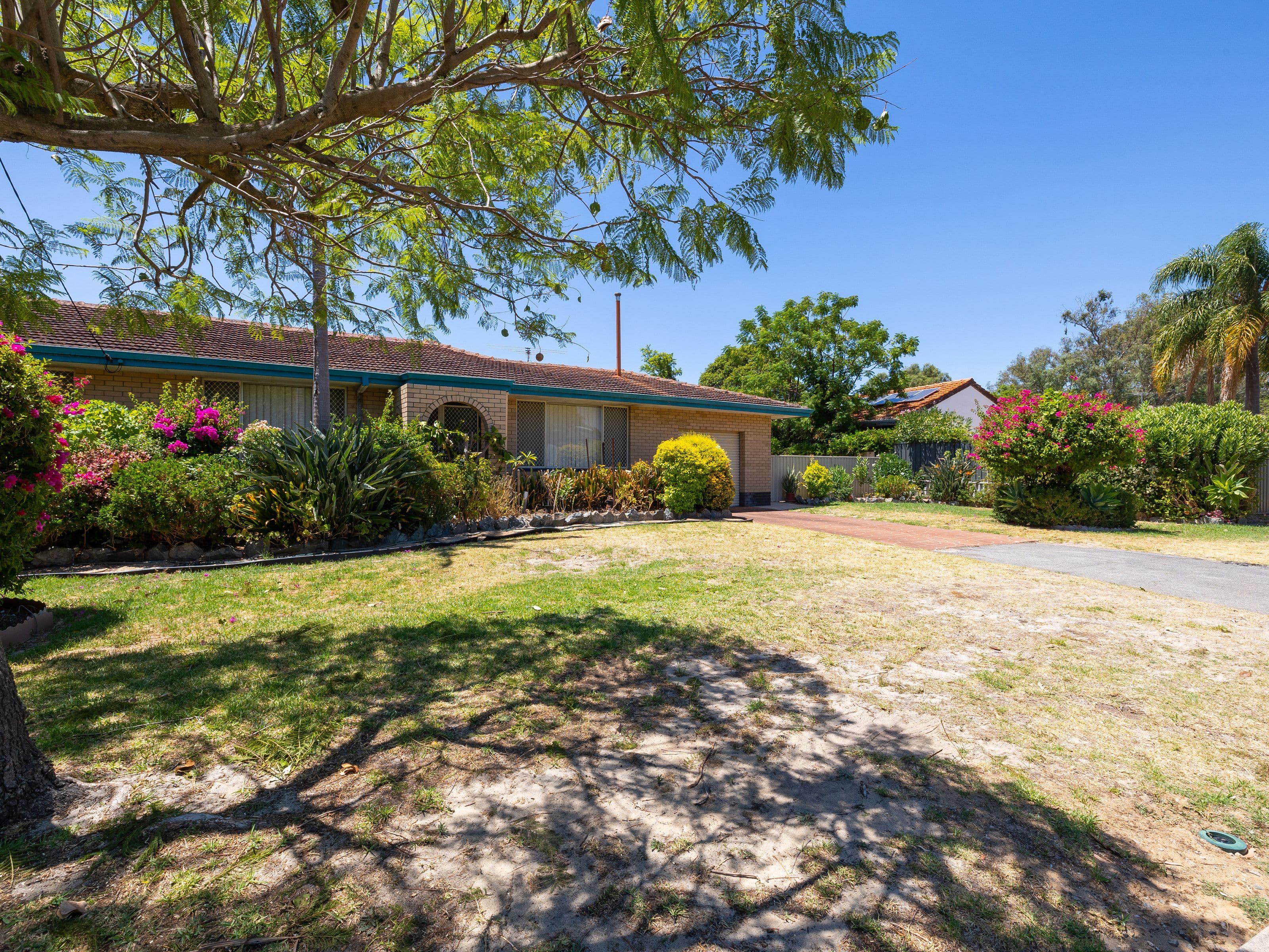 32 Olga Road, Maddington WA 6109, Maddington - Image 1