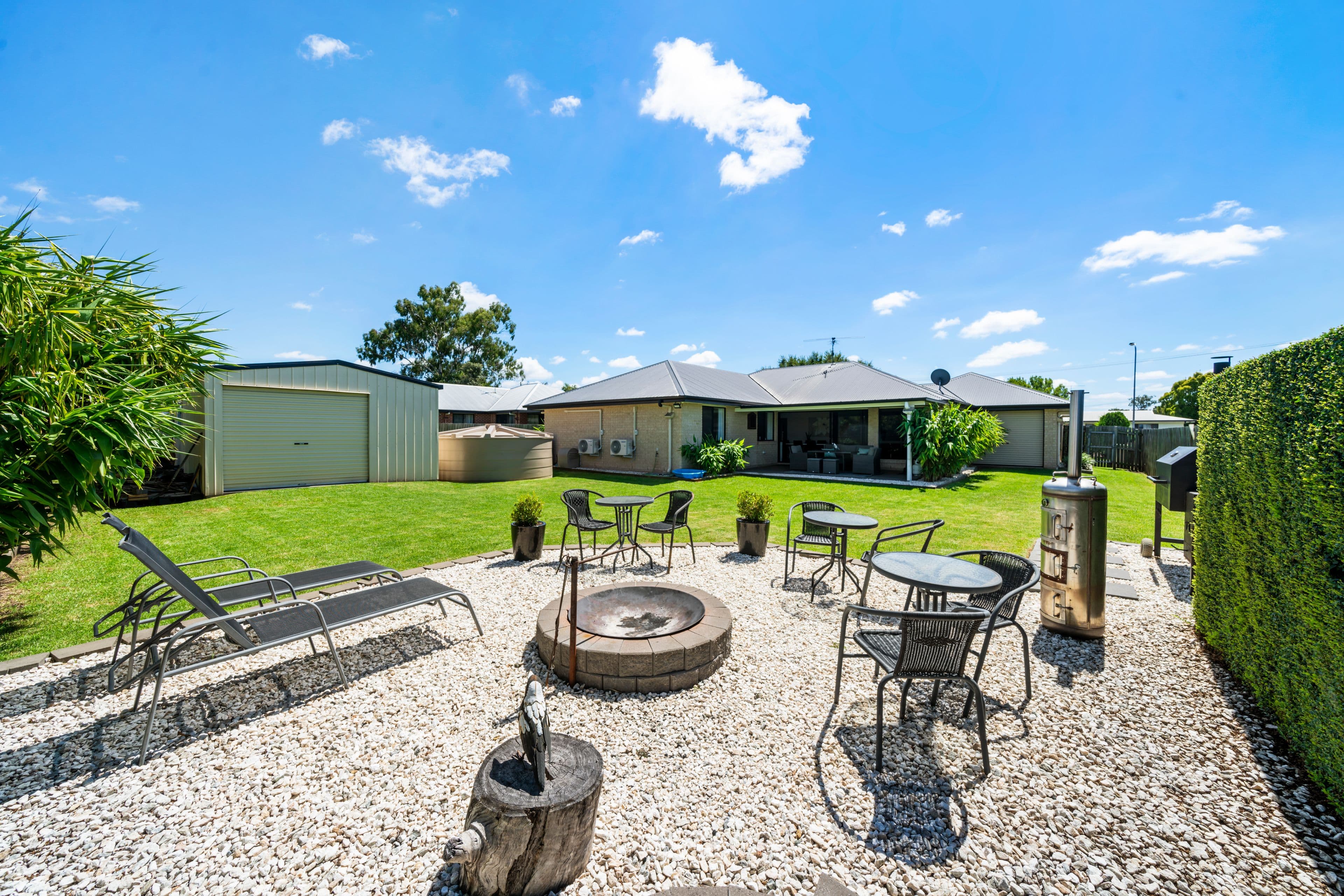 10 Alexia Street, Pittsworth QLD 4356, Pittsworth - Thumbnail 2