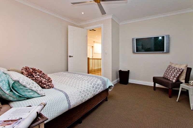 2 Foord Avenue, Henley Beach SA 5022, Henley Beach - Thumbnail 7
