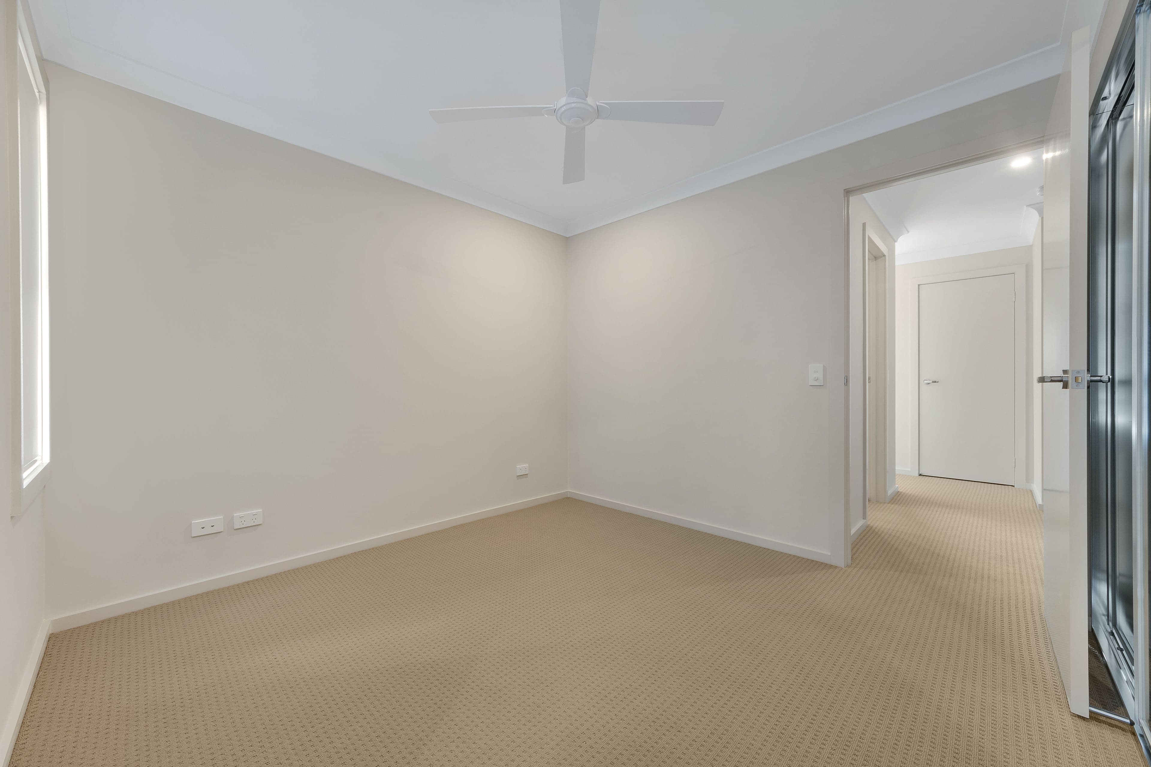 12 Mellish Parade, Glenfield NSW 2167, Glenfield - Thumbnail 7