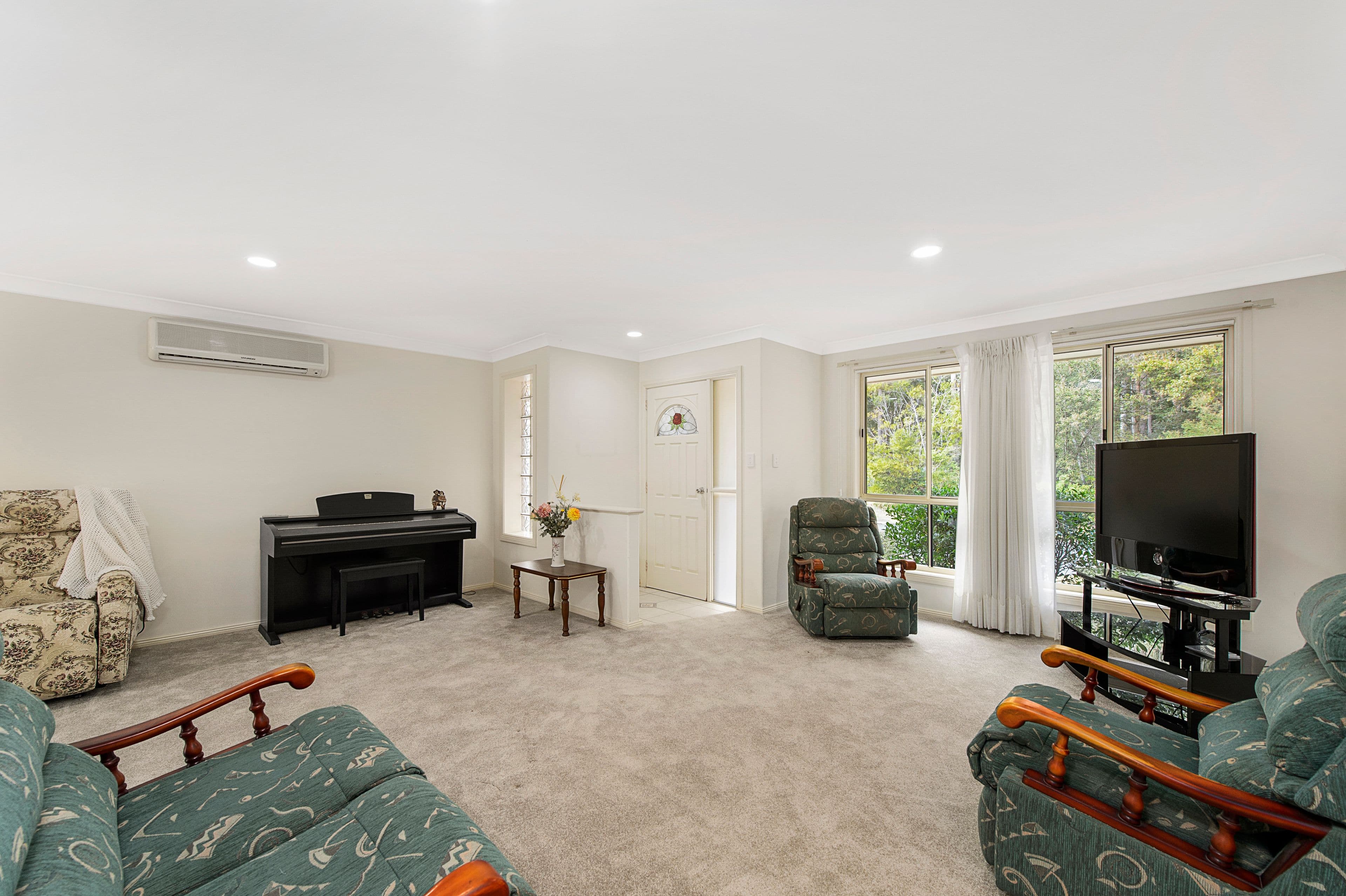 33 Peppermint Crescent, Wauchope NSW 2446, Wauchope - Thumbnail 2