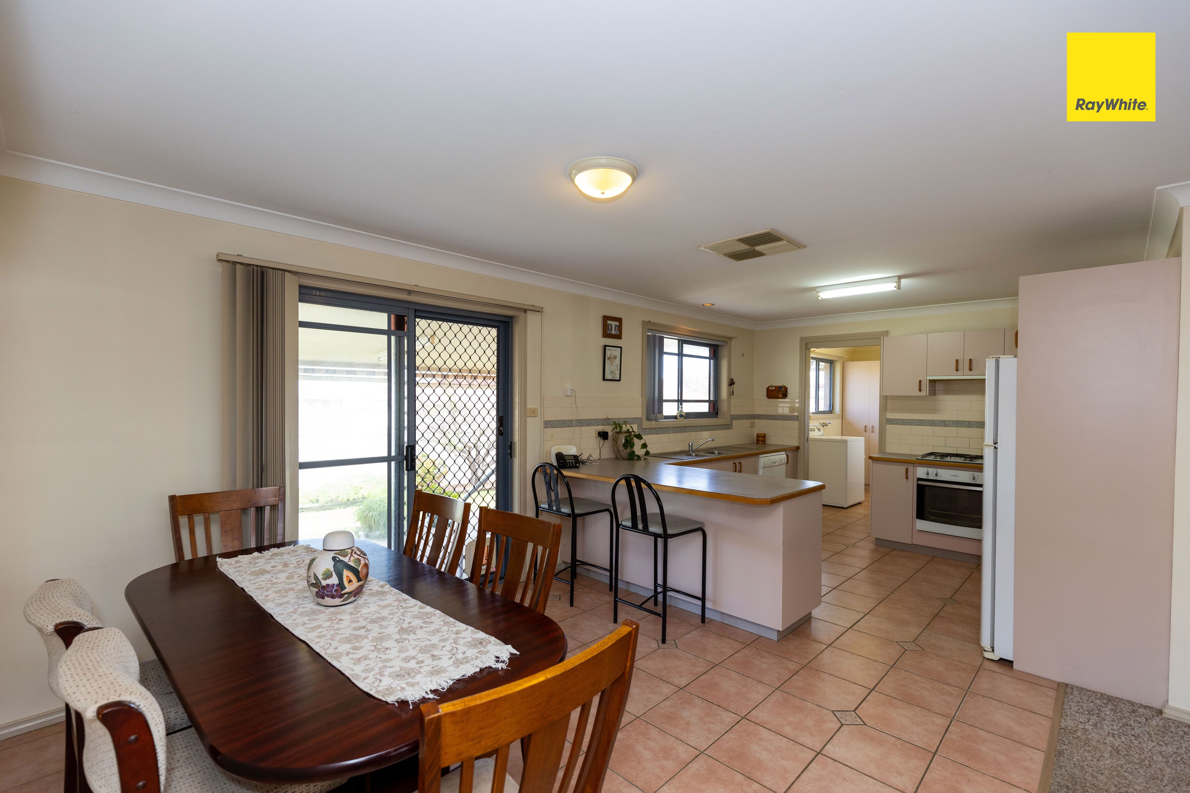 17 Deodara Drive, Inverell NSW 2360, Inverell - Thumbnail 5