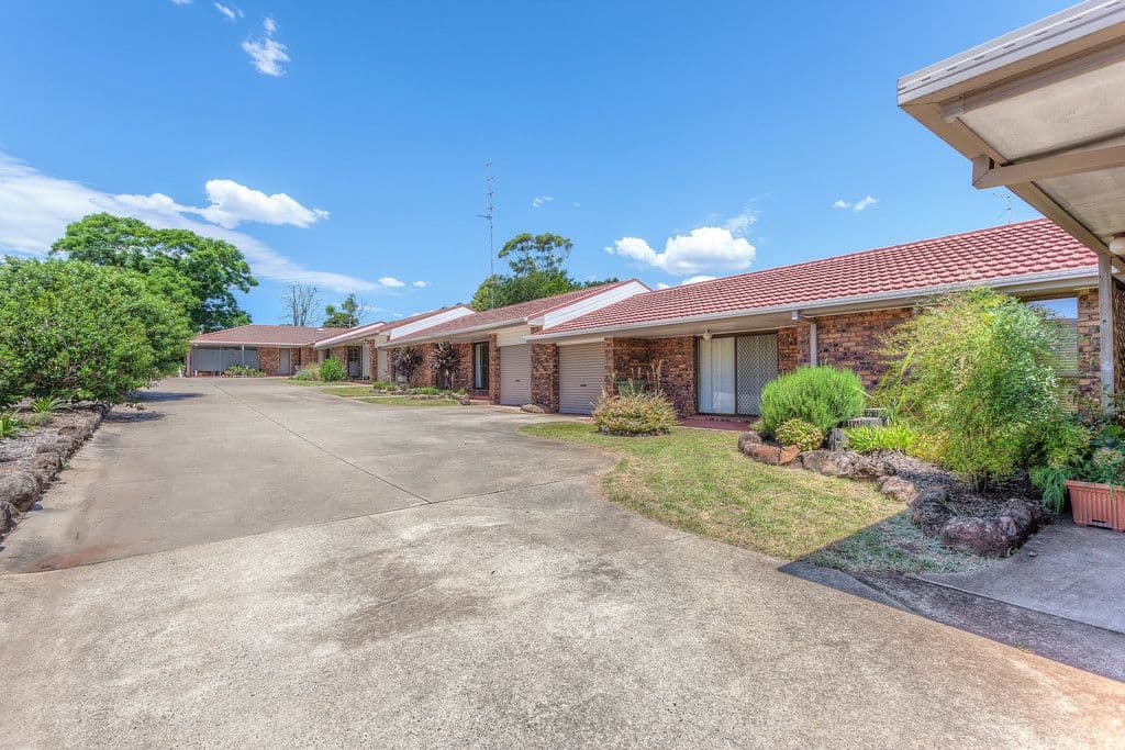 18 McIntyre Street, Centenary Heights QLD 4350, Centenary Heights - Image 1