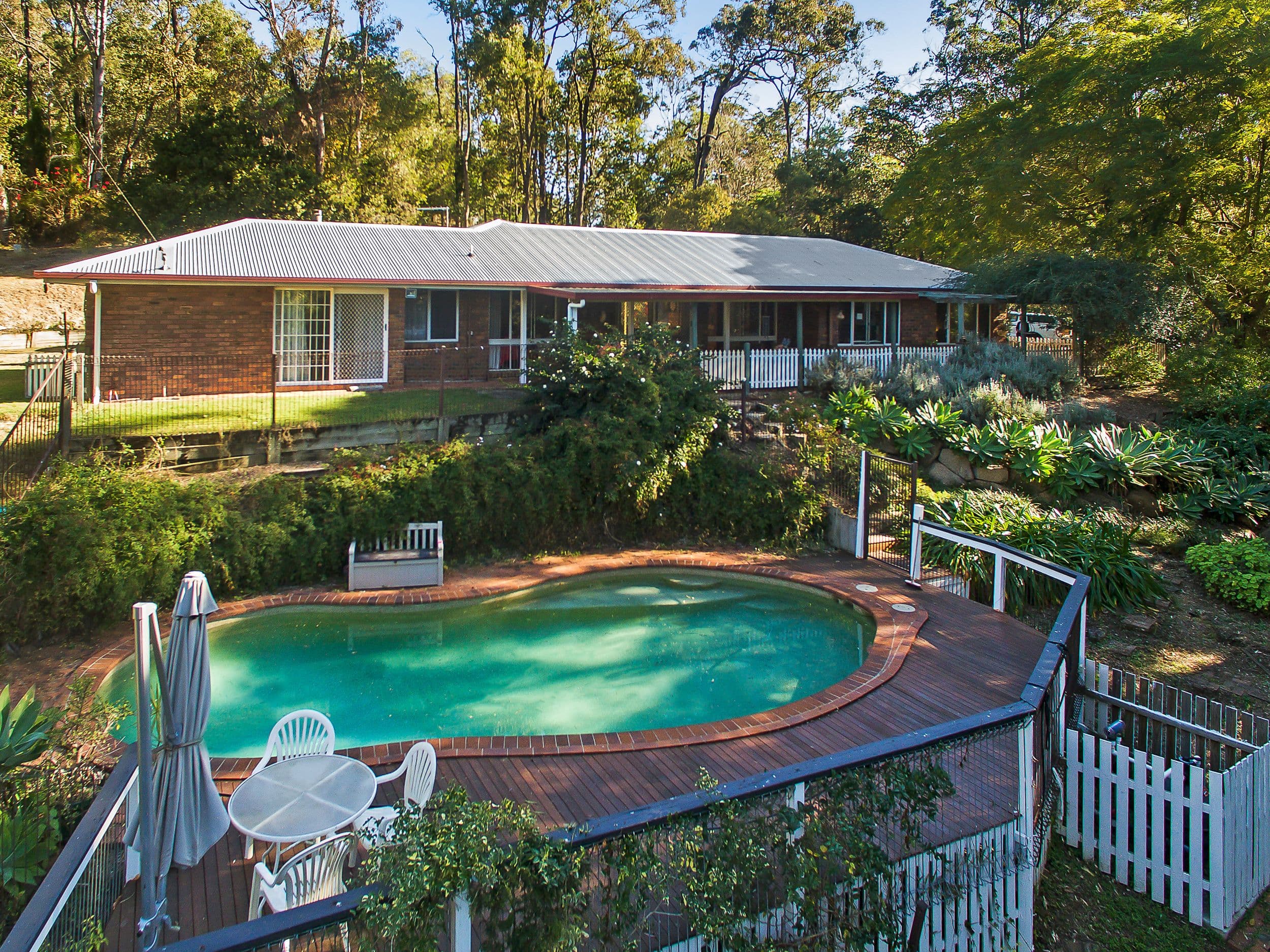 3 Hogan Court, Camp Mountain QLD 4520, Camp Mountain - Thumbnail 4