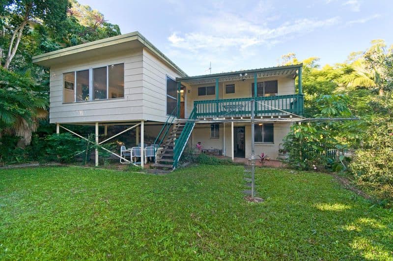 4 Flaminia Street, CURRUMBIN WATERS QLD 4223, Currumbin Waters - Thumbnail 2