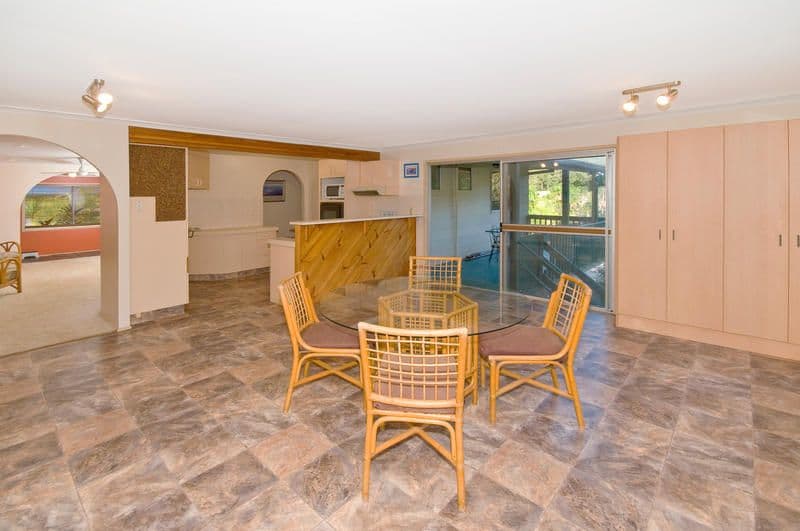 4 Flaminia Street, CURRUMBIN WATERS QLD 4223, Currumbin Waters - Thumbnail 5