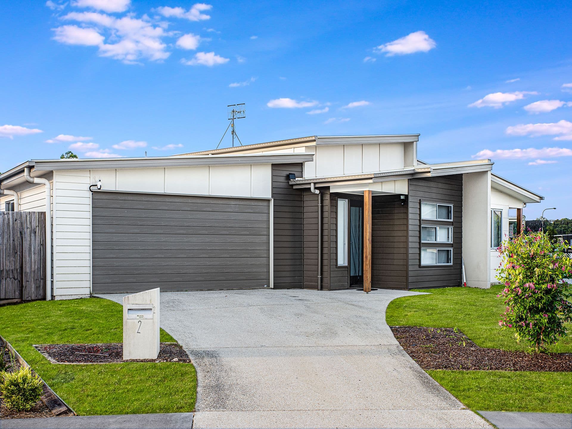 2 Egret Place, Bli Bli QLD 4560, Bli Bli - Thumbnail 2