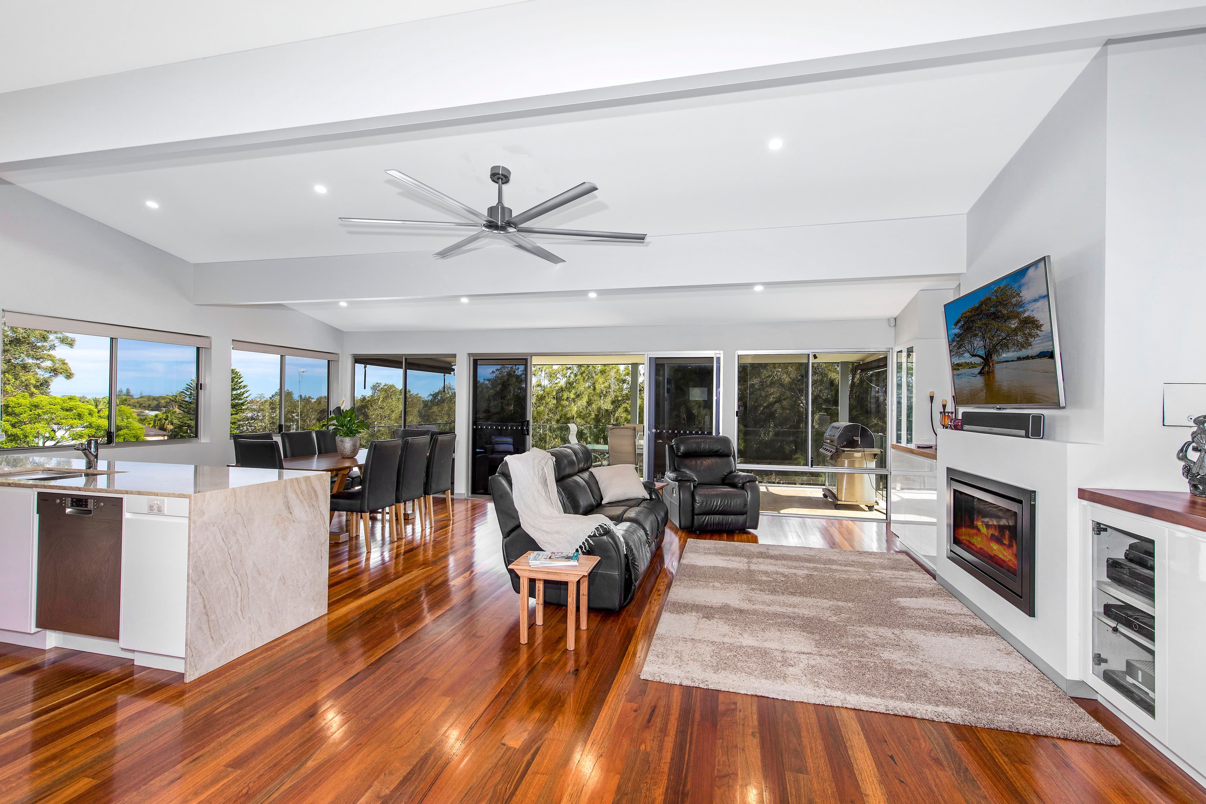 1/54 Lumeah Avenue, Wamberal NSW 2260, Wamberal - Thumbnail 2