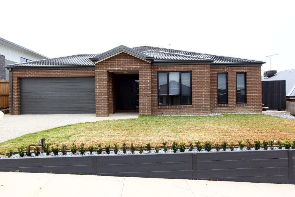 20 Woolondoon Drive, Highton VIC 3216, Highton - Image 1