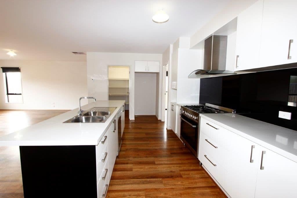 20 Woolondoon Drive, Highton VIC 3216, Highton - Thumbnail 5