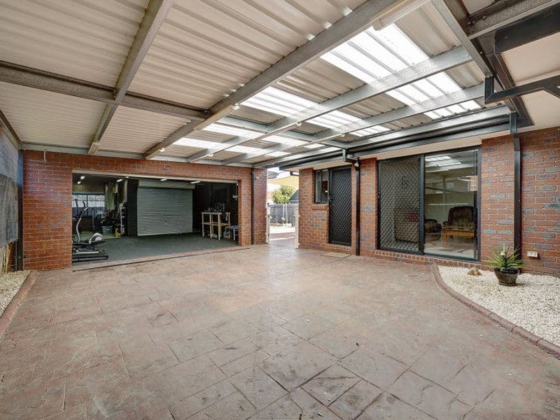 13 Kiev Walk, Delahey VIC 3037, Delahey - Thumbnail 2