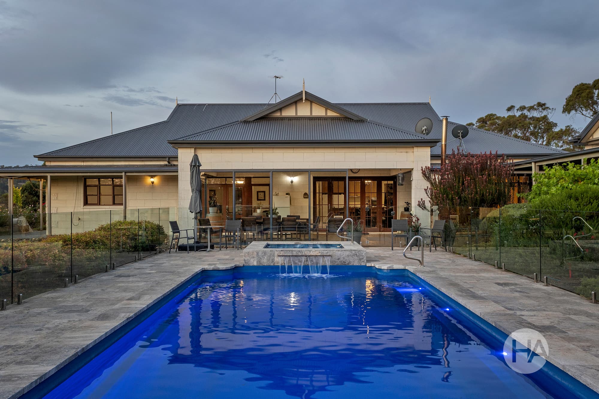 253 & 253A Eramosa Road West, MOOROODUC, Moorooduc - Thumbnail 6