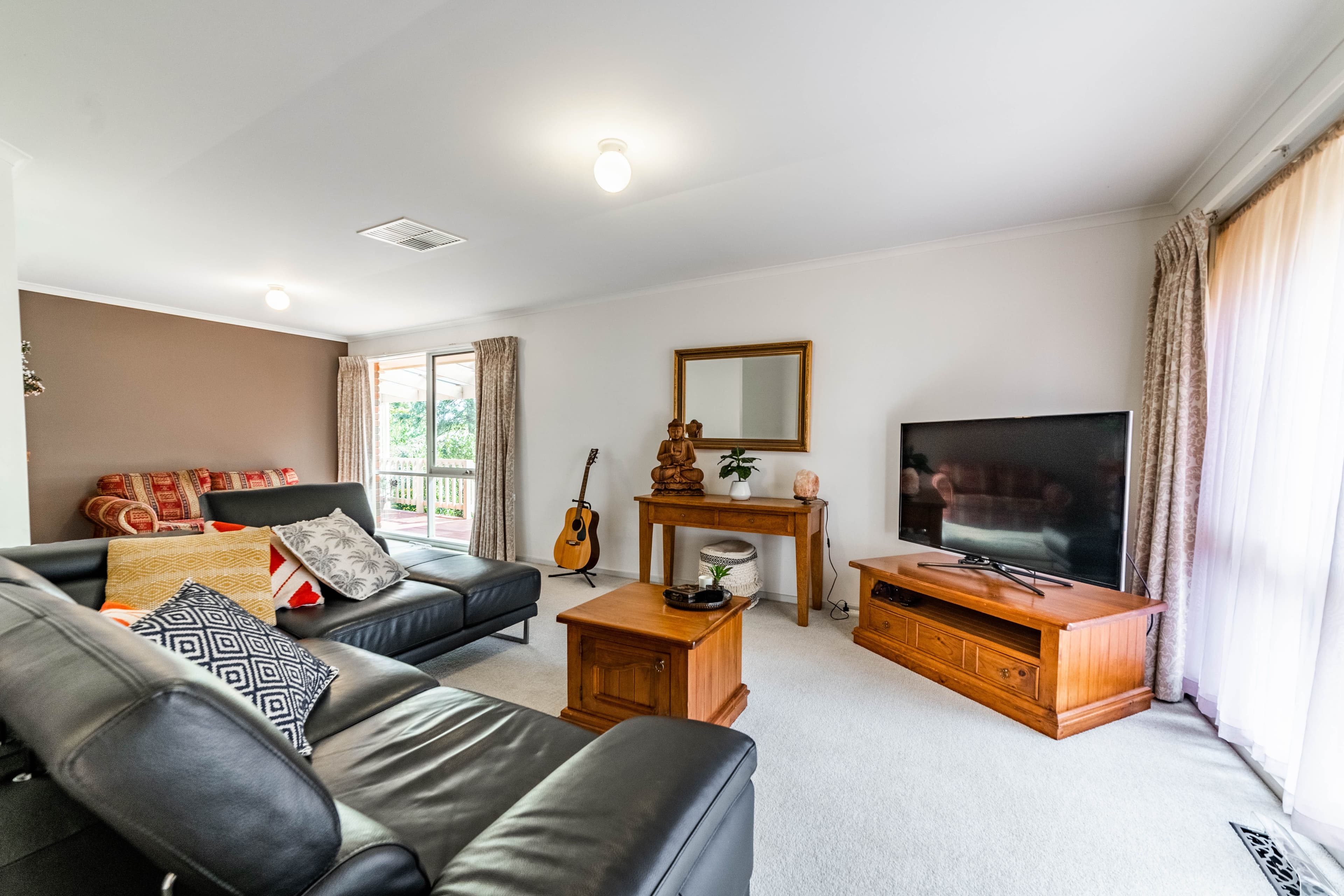 217 North Harley Street, Strathdale VIC 3550, Strathdale - Thumbnail 2