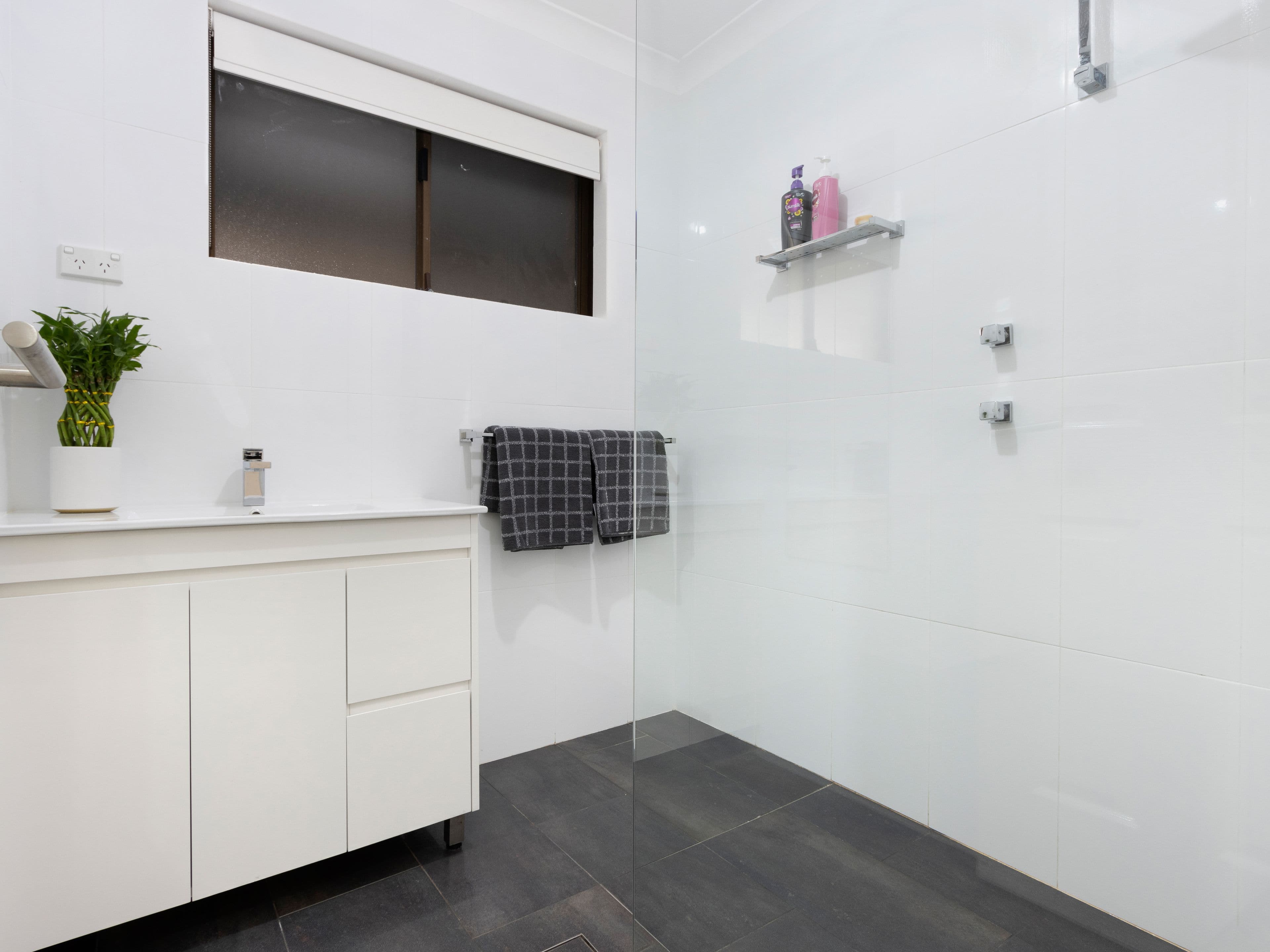 12 Martell Street, Warnbro WA 6169, Warnbro - Thumbnail 7