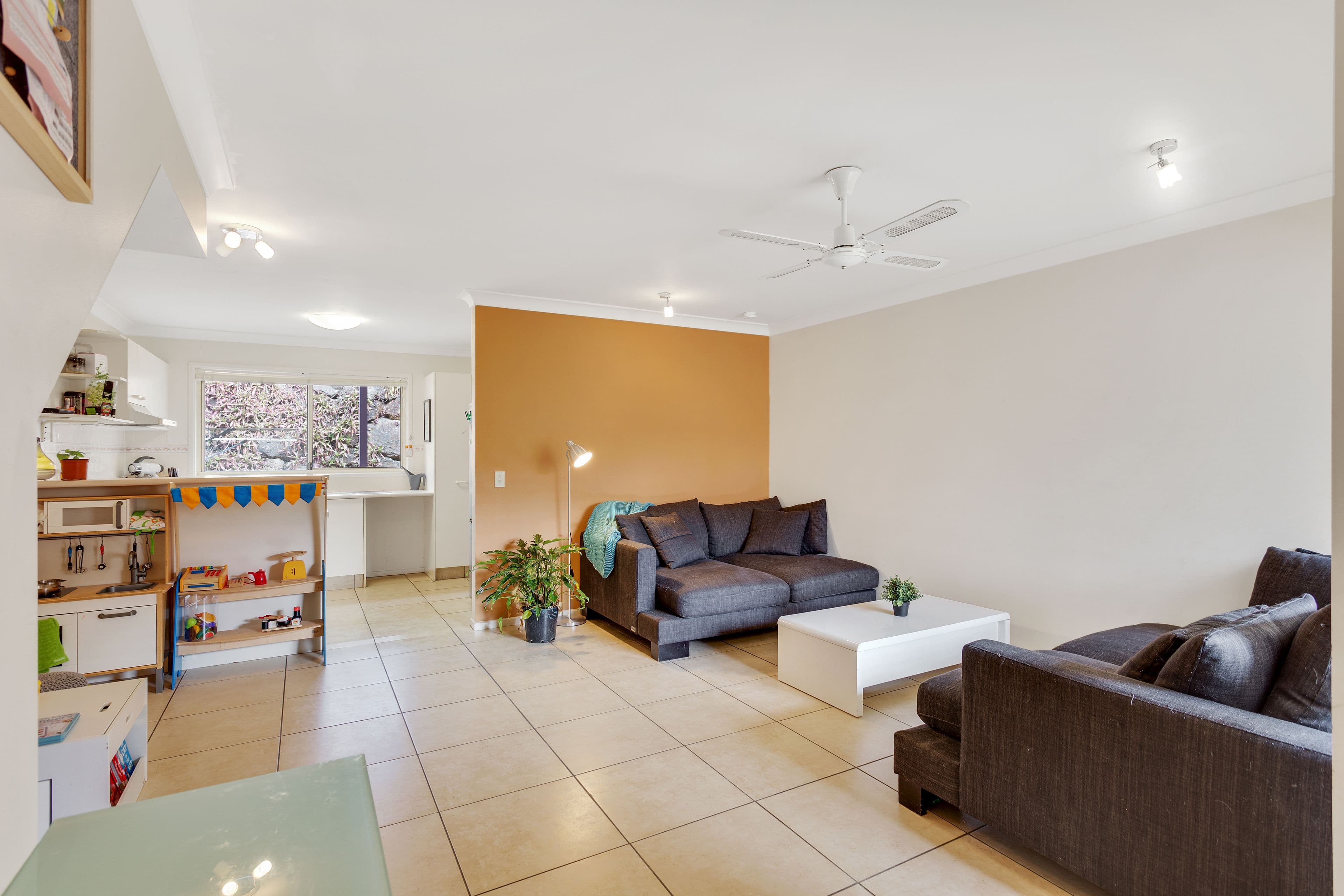 31 Leviathan Drive, Mudgeeraba QLD 4213, Mudgeeraba - Thumbnail 4