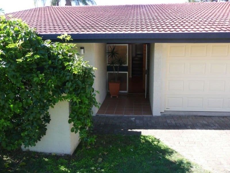 16 Staaten Street, CHAPEL HILL QLD 4069, Chapel Hill - Thumbnail 2