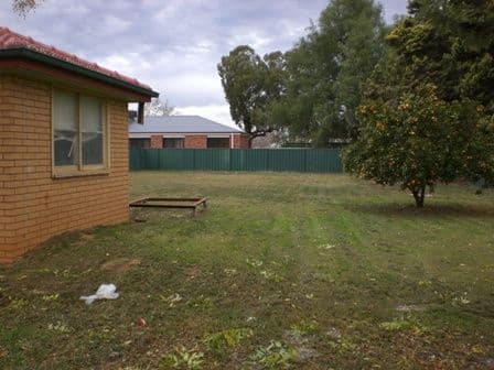 18 Russell Street, HOWLONG NSW 2643, Howlong - Thumbnail 2