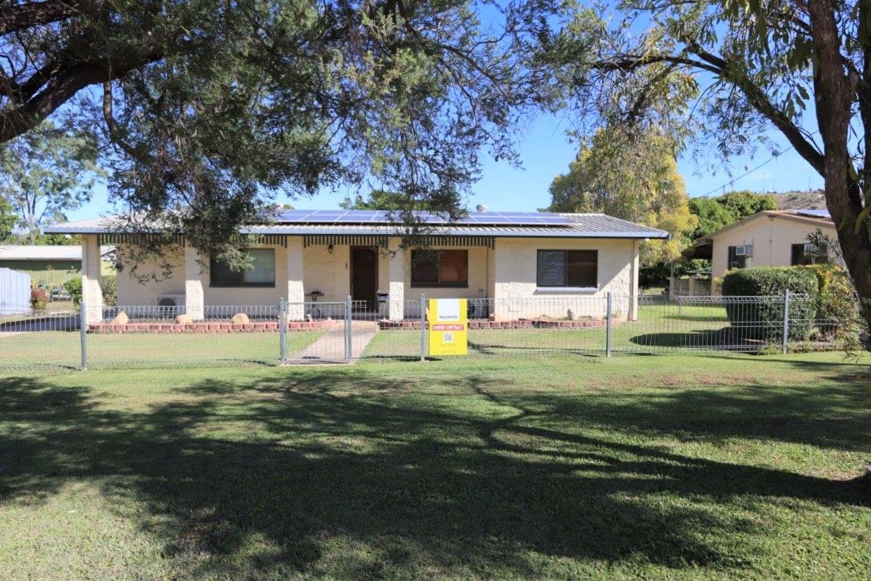 4 Farrelly Street, Towers Hill QLD 4820, Towers Hill - Image 1