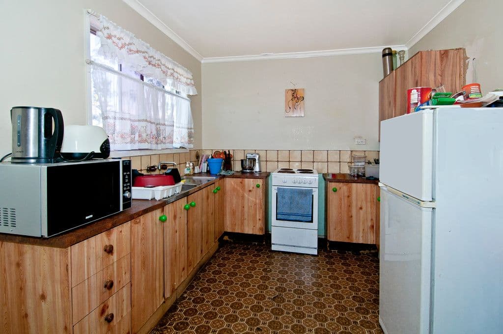 138 Bardon Road, KINGSTON QLD 4114, Kingston - Thumbnail 5