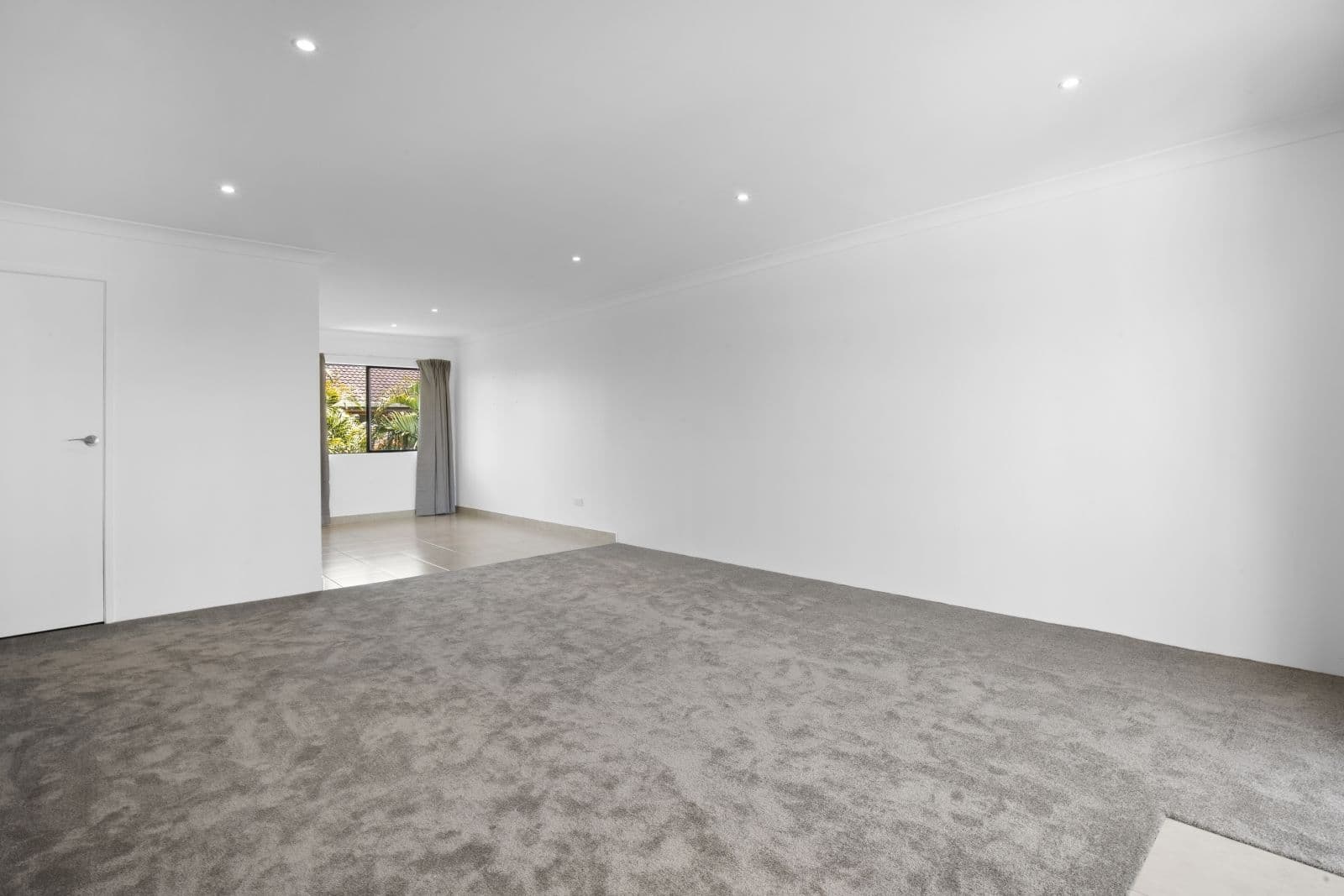 6 Twelfth Avenue, Palm Beach QLD 4221, Palm Beach - Thumbnail 4