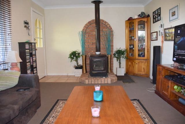 32 Jacaranda Drive, Moree - Thumbnail 4