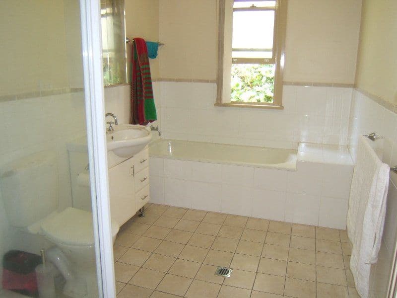 49 Broken Bay Road, ETTALONG BEACH NSW 2257, Ettalong Beach - Thumbnail 3