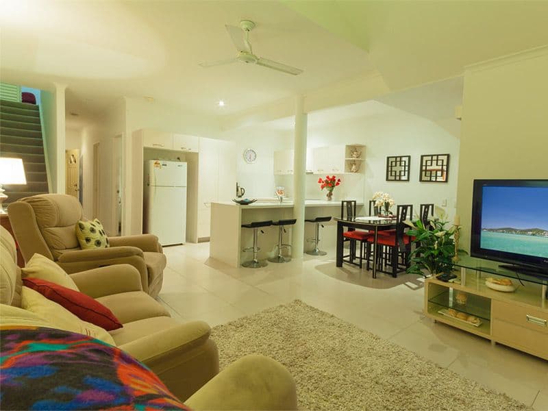 19 Sunseeker Close, NOOSAVILLE QLD 4566, Noosaville - Thumbnail 2