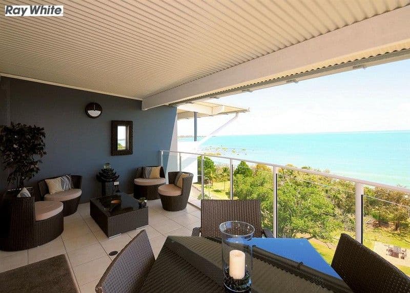 239 Charlton Esplanade, PIALBA QLD 4655, Pialba - Thumbnail 4