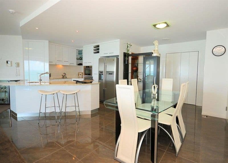 239 Charlton Esplanade, PIALBA QLD 4655, Pialba - Thumbnail 6