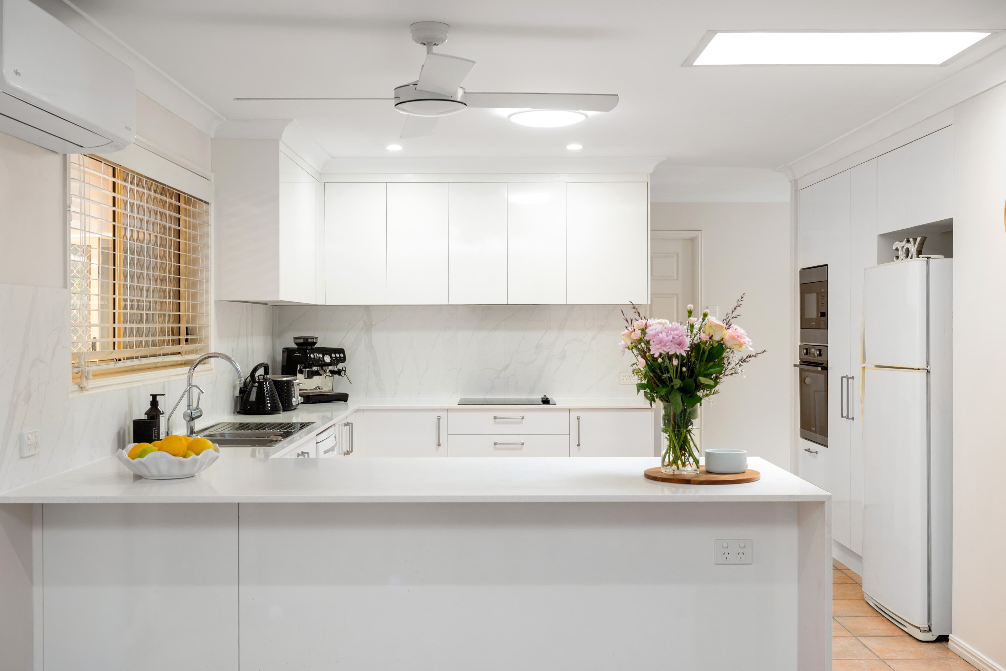 11 Hereford Crescent, Carindale QLD 4152, Carindale - Thumbnail 3