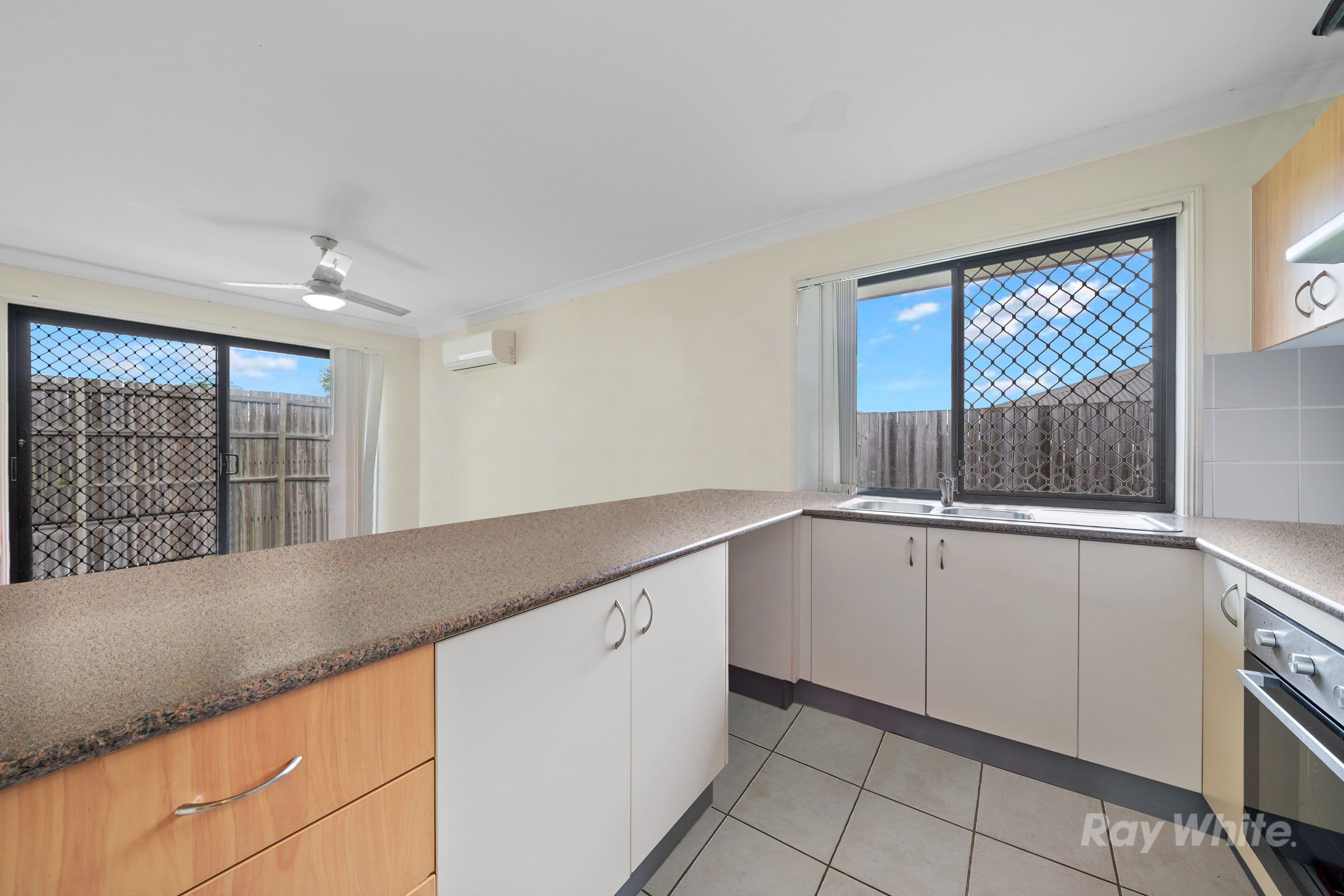 16 Ainslie Street, Marsden QLD 4132, Marsden - Thumbnail 2