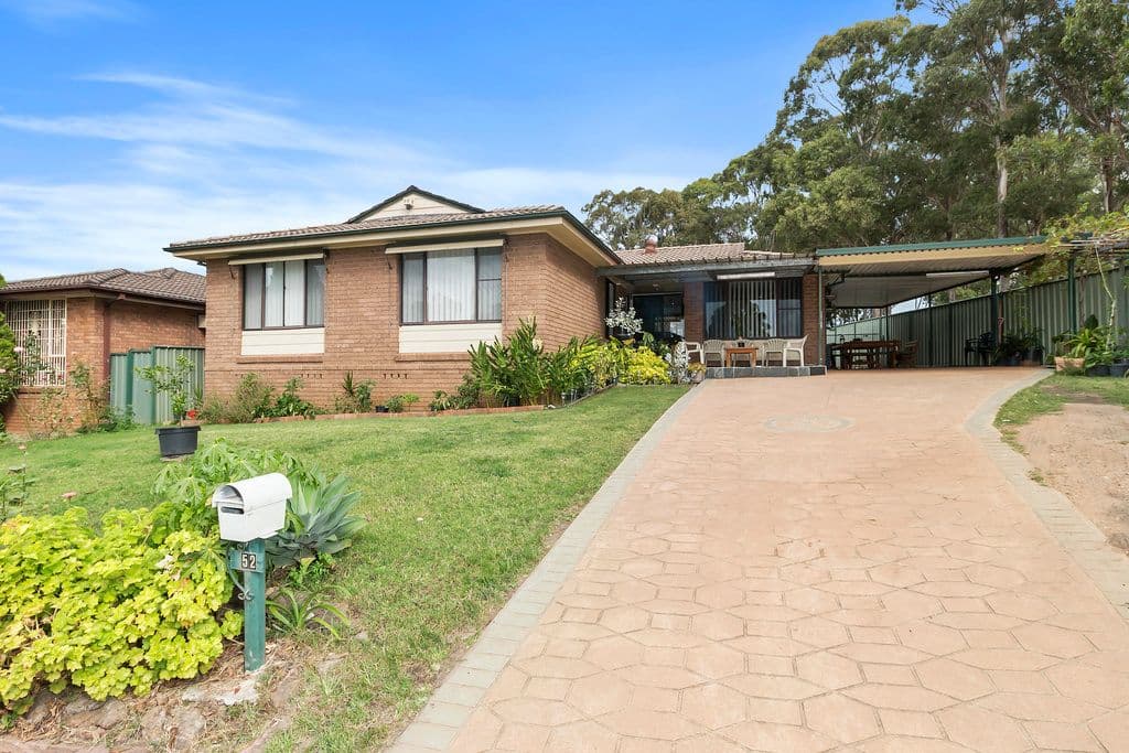 52 Oliveri Crescent, Green Valley - Image 1